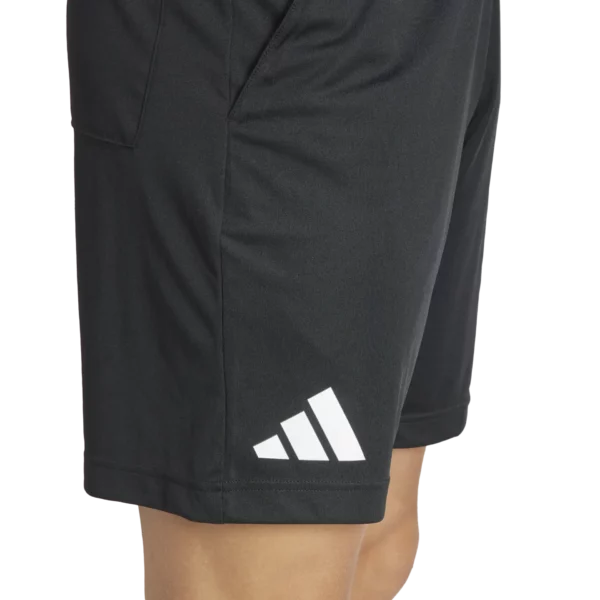 Referee 24 Short
