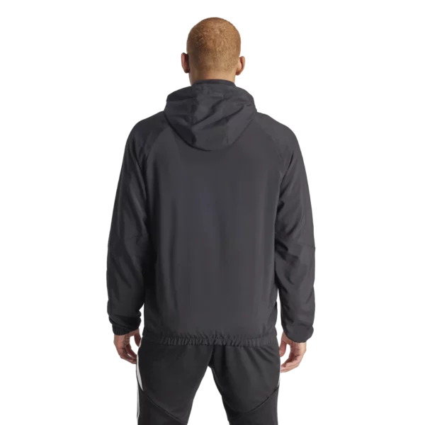 Tiro 24 Windbreaker
