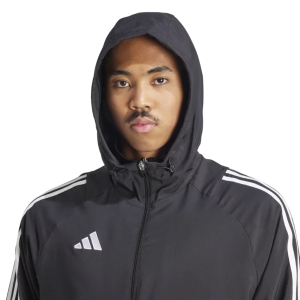 Tiro 24 Windbreaker