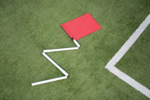 Collapsible Corner Flag Posts