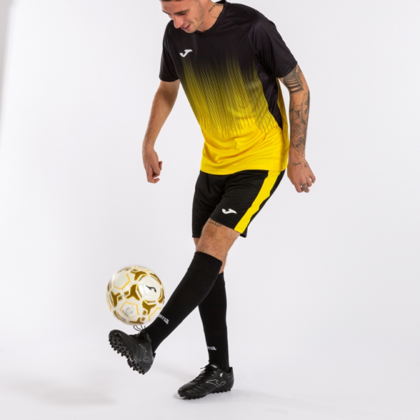 Flame III Match Ball